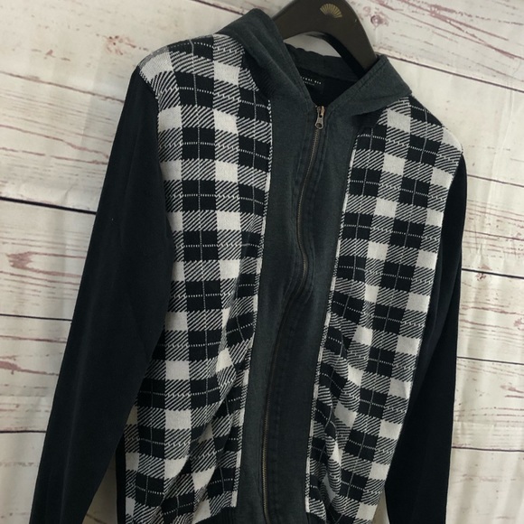 Forever 21 hoodie - Picture 3 of 8